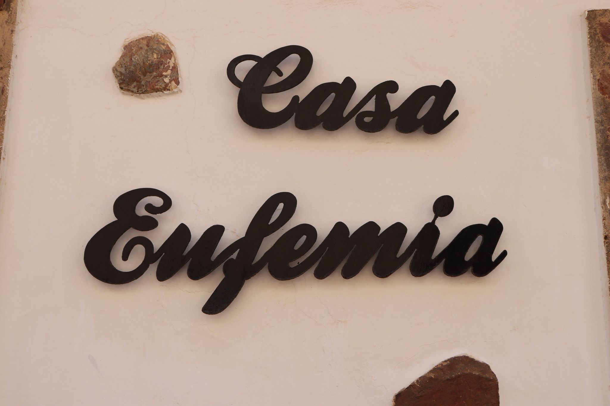 Cartel de Casa Eufemia